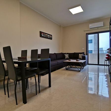 West House Apartments-Mar Mikhael Beirut Eksteriør bilde